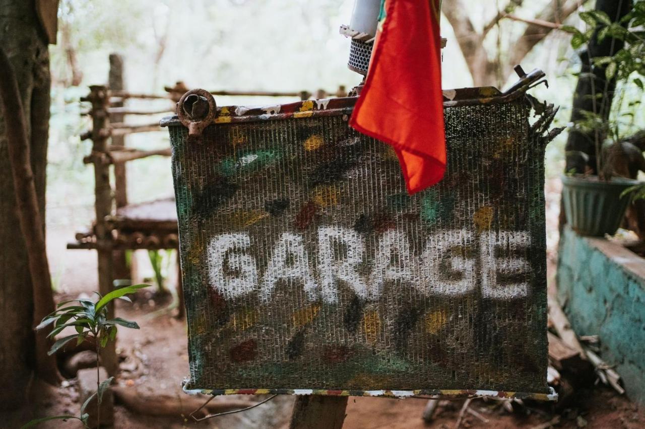 Hotel Hideaway Garage Dambulla Dış mekan fotoğraf